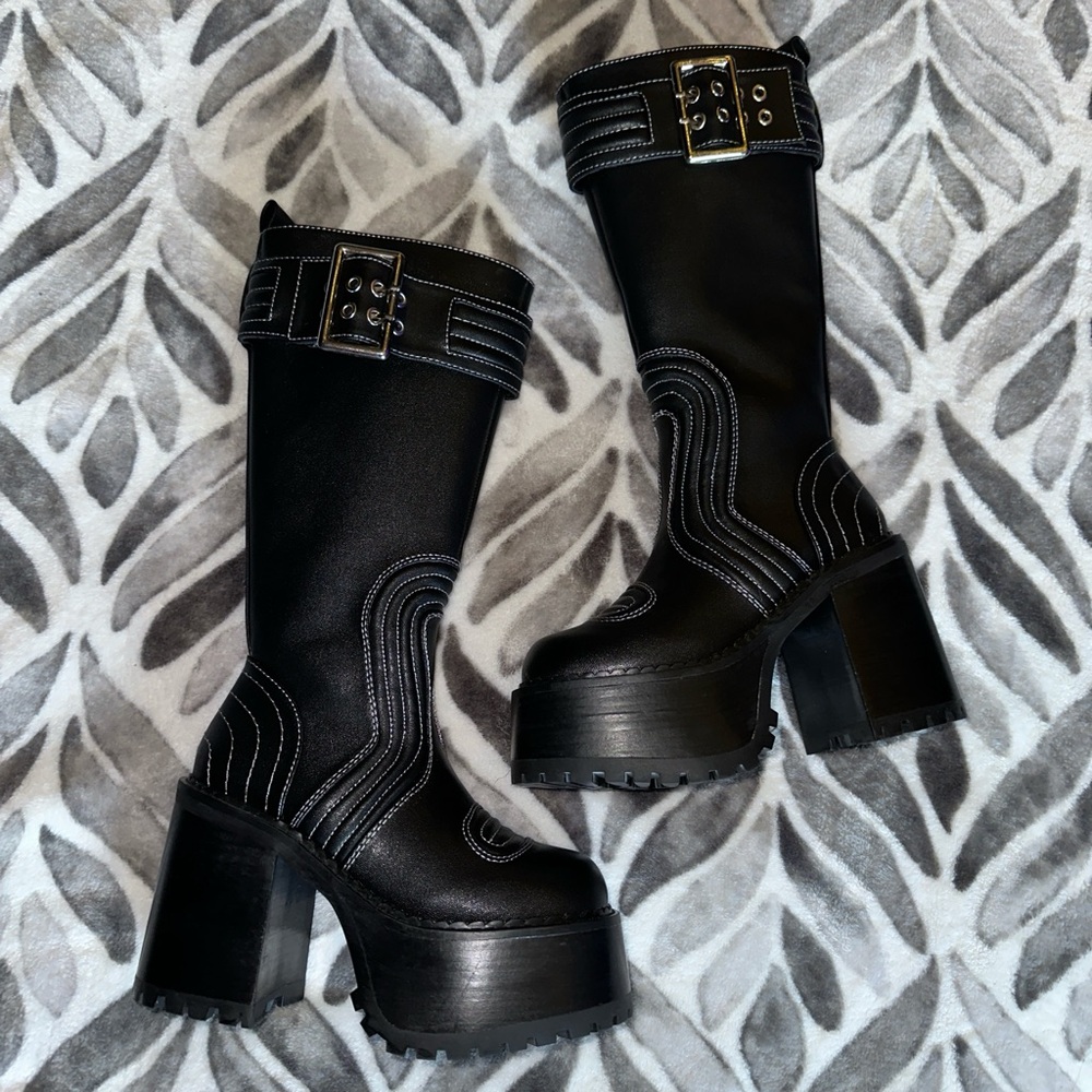 Roadway combat boots by DK!
